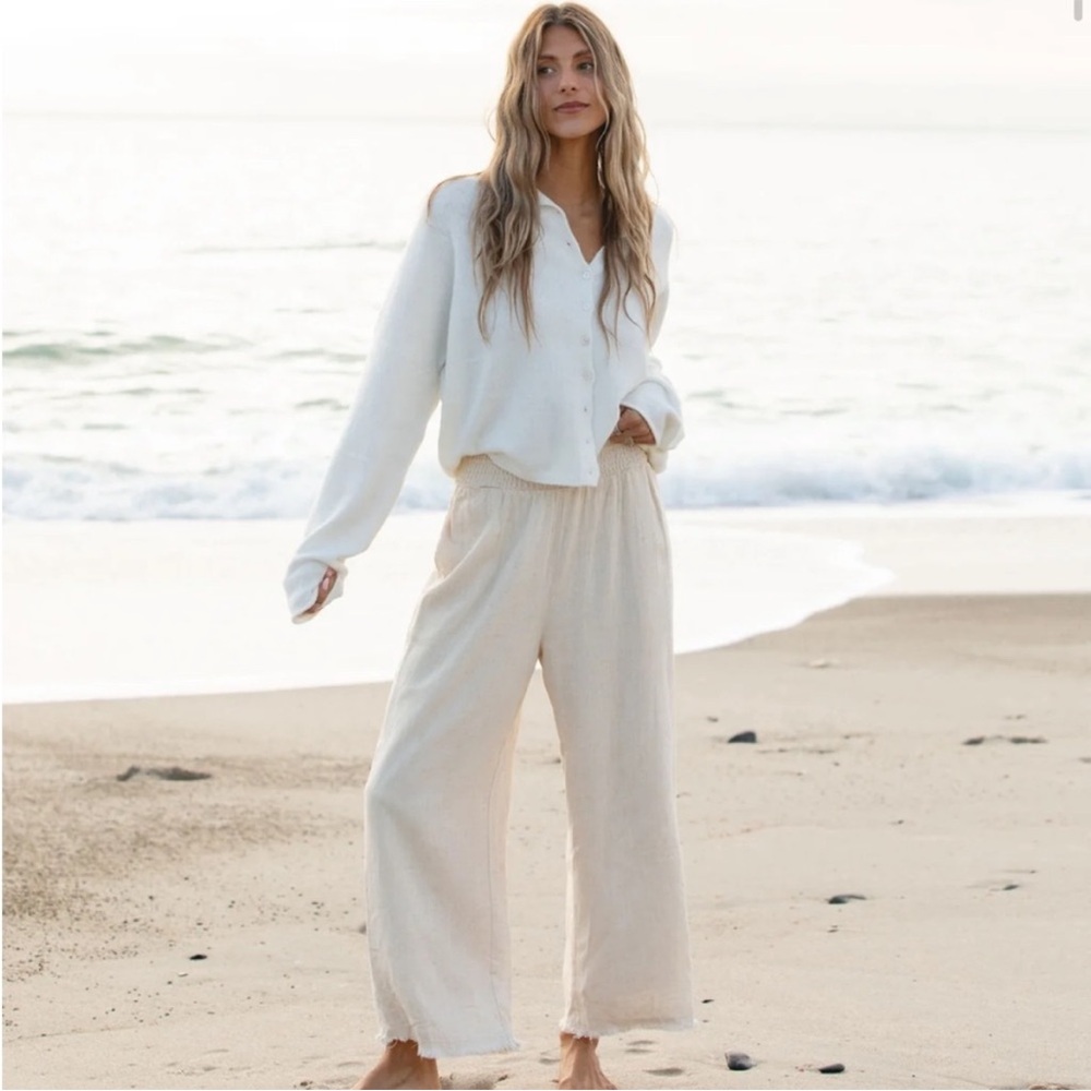 Chic Cream Wide-Leg Pants
